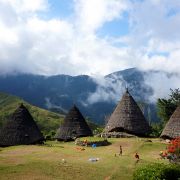 FLORES, RINCA, KOMODO - tam, kde tradice stále žijí - 9. fotka