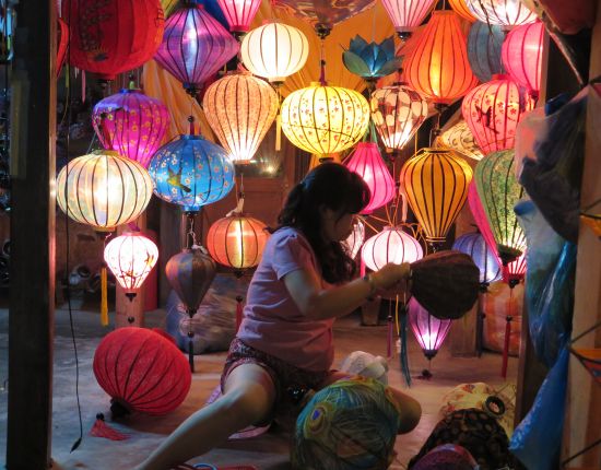 Ženy v ráji - střední a jižní VIETNAM